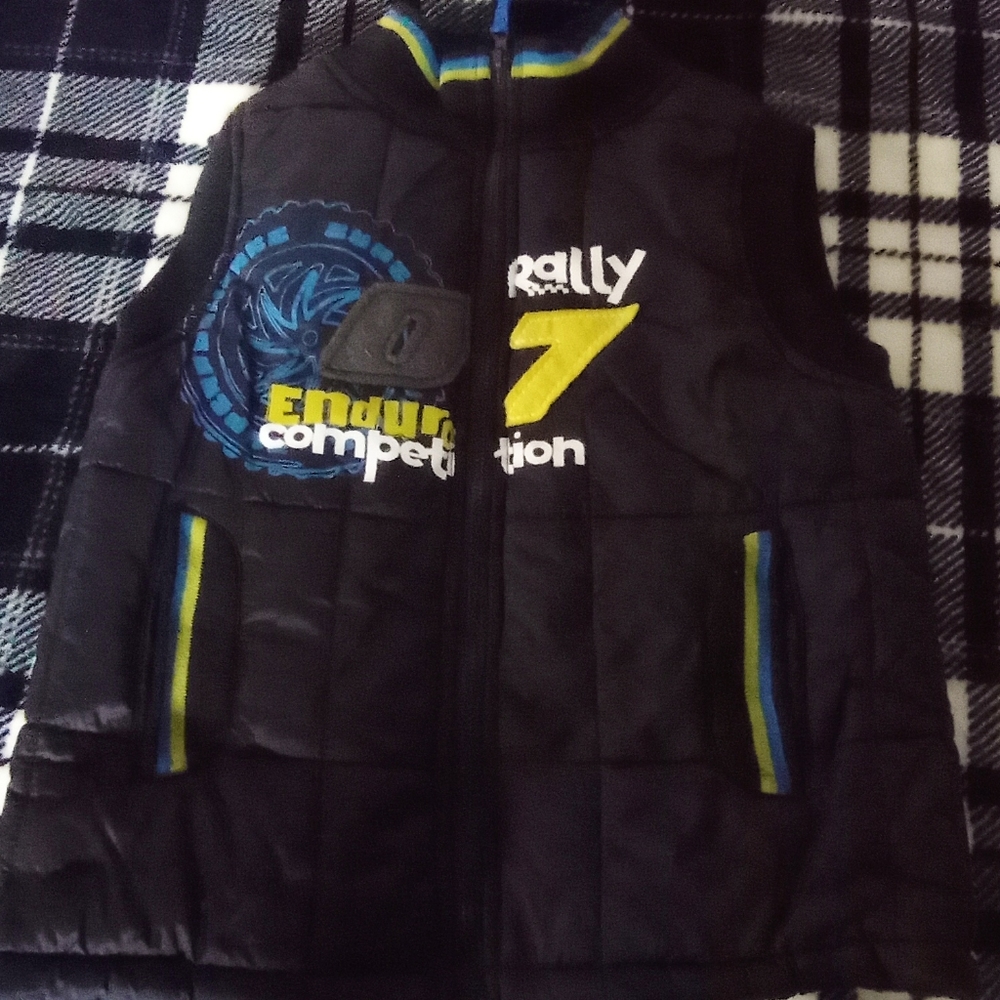 * 5 for 25 $ * Manteau sans manche